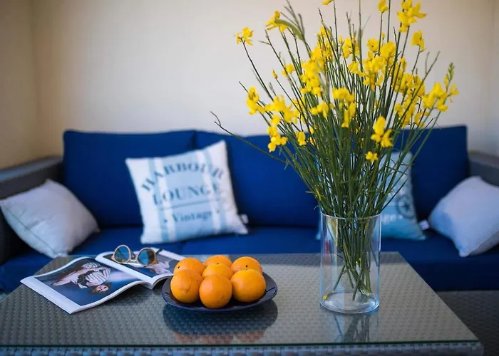 Beachfront Luxury Complex 2bd Sunset